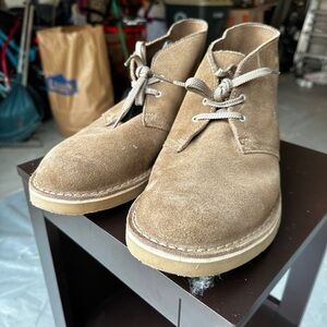 Clarks Desert Boot Pale Khaki Suede